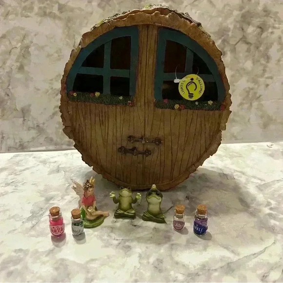 Mini LED Light Up Fairy Nook by Ashland - Picture 1 of 6